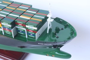 Maqueta de Barco Portacontenedores E.VER.GREEN Hecha a Mano, Modelo de Barco de Carga de Madera para Decoración del Hogar, Recuerdo, Regalo Empresarial - Product Image 6