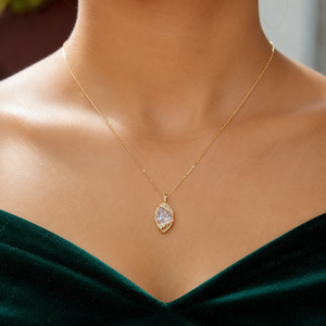 Pendentif solitaire classique en moissanite plaqué or 18 carats pour femme, design goutte de diamant marquise, idéal pour le quotidien - Product Image 4