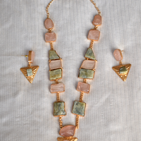 Collier long en quartz rose naturel avec boucles d'oreilles assorties en laiton et pierres pour femme - Cadeau pour elle