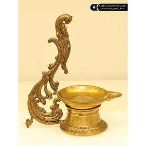 Lampe de mèche de perroquet en laiton superfin de 9 pouces faite à la main article gravé pour cadeaux de décoration intérieure fabriqué en Inde - Product Image 2