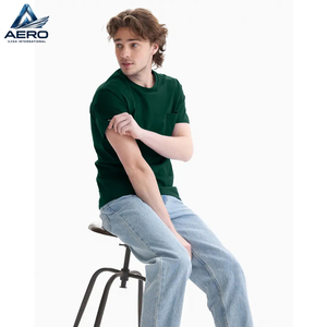 T-shirt personnalisé OEM vert foncé pour homme, coupe classique, en coton, manches courtes, uni, streetwear décontracté - Product Image 4