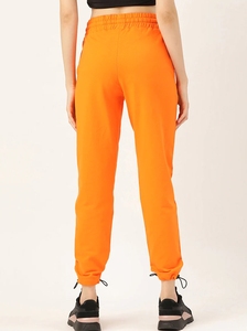 Pantalon de survêtement décontracté en coton orange pour femme avec taille élastique, cordon de serrage et poches latérales – Idéal pour l'automne - Product Image 2