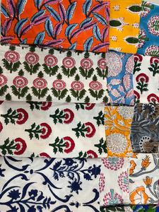 Lot de serviettes vintage à motifs floraux imprimés, en coton assorti, pour décoration de table de mariage, pour la cuisine, vente en gros disponible - Product Image 1