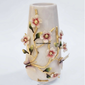 Jarrón de Flores de Lujo con Diseño de Hojas Doradas para Bodas, Estilo Costero en Blanco y Negro, Hecho a Mano - Product Image 6