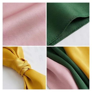 Écharpe en satin pour femme, couleur unie, nœud papillon, accessoire de mode, toutes saisons, multifonctionnelle, longueur moyenne - Product Image 4