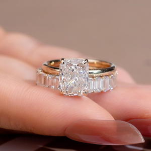 แหวนหมั้นเพชรโมอิสซาไนต์ทรงปรินเซสคัท 3 กะรัต ชุบทอง 10K จาก RB Gems สำหรับผู้หญิง ความใส VS1 คุณภาพเยี่ยม ทรงธรรมชาติ - Product Image 1