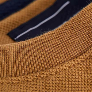 เสื้อฮู้ดผู้ชายผ้าฝ้าย 100% คุณภาพสูงขายดี ทรงปกติ ใส่สบายสำหรับฤดูใบไม้ร่วง - Product Image 3