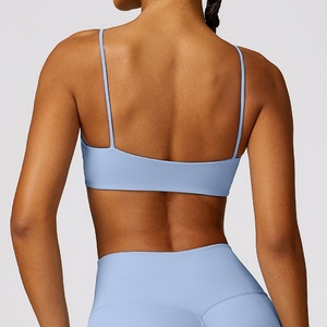 Soutien-gorge de sport sans couture à col carré, bretelles spaghetti, soutien moyen, pour femme, couleur unie, tissu extensible - Product Image 4