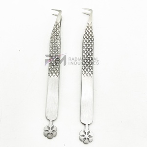 Pinzas para Pestañas RMI Silver Diamond Grip de Acero Inoxidable con Punta Puntiaguda, Marca Personalizada, 100% Personalizables, Precio al por Mayor por Volumen - Product Image 4