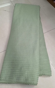 Tela de Poliéster Suave con Patrón a Cuadros, Textura Fluida, Ideal para Sarees, Trajes, Material de Confección, Venta al Por Mayor Directa - Product Image 3