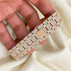Reloj de Diamantes en Oro Rosa Raj Gems para Hombre, Analógico de Cuarzo con Visualización de Fecha, Lujoso y Moderno, Caja Redonda de 41 mm, Cristal, Correa de Acero Inoxidable de 18 mm - Product Image 4