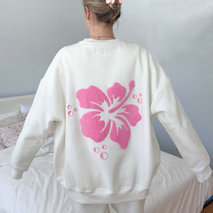 เสื้อสเวตเชิ้ตเนื้อผ้านุ่มสบายผิว เหมาะสำหรับใส่ในฤดูหนาว ทรงหลวม คอกลม ปักลายเชนิลล์แบบกำหนดเอง สำหรับผู้หญิง - Product Image 6