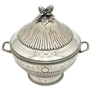 Cacerola Aislada de Acero Inoxidable Clásica y Duradera de Grado Lujoso |   para la Industria de la Hostelería y Catering - Product Image 1