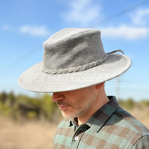 Sombrero de Vaquero de Cuero, Diseño Vaquero Vintage, Construcción de Cuero Resistente, Ajuste Cómodo, Uso en Aventuras al Aire Libre - Product Image 3