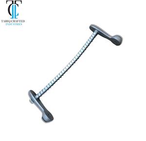 Abridor Bucal Veterinario para Cirugía Dental en Animales Pequeños - Product Image 6