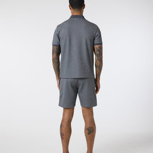 Ensemble personnalisable léger pour homme : T-shirt uni et short en tissu éponge doux, style hip-hop estival, tailles variées, imprimé, prix raisonnable - Product Image 6