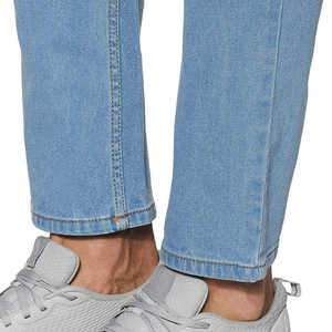 Jeans en denim pour hommes à prix abordables, coupe classique, en coton, pour un usage décontracté, en vente - Product Image 4