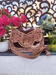 Bolso de Mano de Cuero Vacuno Estilo Occidental, Tallado a Mano, Tamaño Pequeño, Tipo Bandolera, Estilo Bohemio, Hecho a Mano, Multiusos - Product Image 5