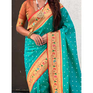 Sari en soie Aqua Blue Fusion Elite Weaves, tissé Zari, style Bandhani Paithani, 650g, pour tenue de club - Product Image 2