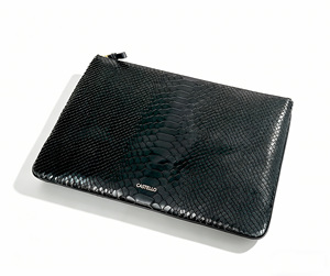 [Highly Recommended] High Quality Castello Cowhide Characters Printed Leather Tablet Utility <b>Zipped</b> <b>Pouch</b> Case Polyester Foil - Product Image 1