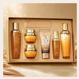 Set de cuidado de la piel coreano K-Beauty Misocos Groa de 6 piezas, hecho en Corea, productos de cuidado de la piel unisex dorados. - Product Image 2