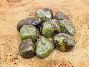 Piedras de Jaspe Dragón Pulido, Forma Irregular, Origen Gujarat, para Feng Shui, Arte y Coleccionismo - Product Image 1