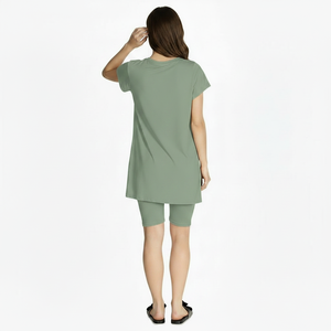 Ensemble 2 pièces d'été pour femme : T-shirt à manches courtes color block et short – Tenue décontractée, streetwear et sportswear – Vente en gros - Product Image 2