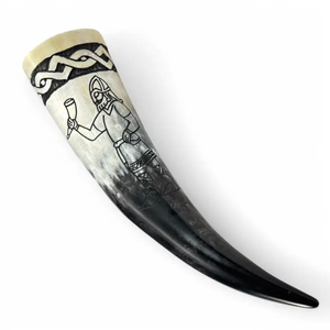 Auténtica Jarra de Cuerno de Búfalo Grabada, Estilo Vikingo, Tallada a Mano, Recipiente Medieval para Cerveza, Jarra Personalizada con Logotipo, Vaso de Bar - Product Image 3