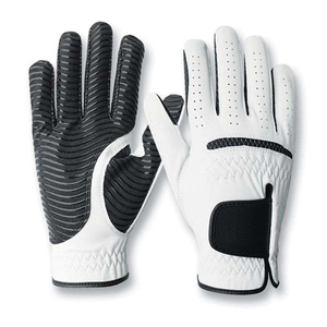 Guantes de Golf Hechos a Medida, Desarrollo de Diseño Personalizado para Marcas de Accesorios de Golf y Ropa Deportiva de Marca Privada - Product Image 3
