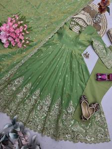 Hermoso vestido Anarkali con bordado de lentejuelas, Salwar Kameez para mujer, vestido étnico indio pakistaní, vestido abaya, vestido pakistaní - Product Image 1