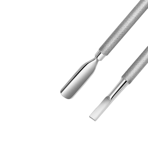 Pousse-cuticules professionnel en acier inoxydable pour les soins des ongles, avec une conception à double extrémité pour une manucure de qualité salon. - Product Image 4