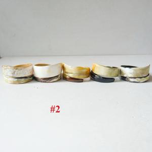 Brazalete Redondo de Hueso Hecho a Mano Ecológico con Tema de Ángel Moderno para Mujer, MN EXPORTS de Uttar Pradesh - Product Image 2