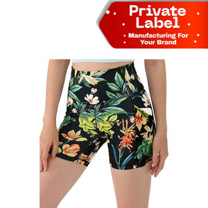 Shorts de entrenamiento para mujer con efecto fruncido, marca privada, bajo MOQ, venta al por mayor, entrega rápida, shorts de moda urbana para mujer. - Product Image 1