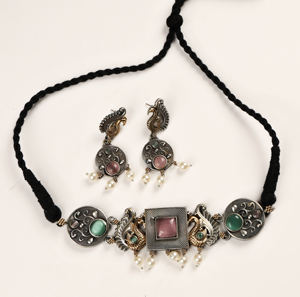 Conjunto de Joyería Étnica Bohemia Vintage de Dos Tonos en Latón con Acabado Antiguo, Collar y Aretes para Mujer, Regalo para Bodas y Fiestas - Product Image 4