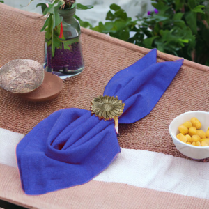 Vente chaude Antique Cuivre Fleur En Forme De Serviette Anneaux De Luxe Métal Cercle Serviette Boucles Partie Table Décoration En Gros En Vrac - Product Image 4