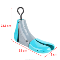 Embauchoirs en plastique anti-plis bleus/oranges à taille ajustable pour femmes et hommes – Présentoir pour magasin de chaussures