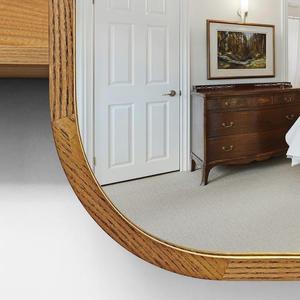 Espejo de Pared Moderno de Mediados de Siglo con Forma de Pastilla y Madera Curvada - Product Image 6