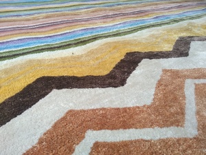 Nouveaux tapis en viscose et bambou tuftés à la main avec support en toile de coton, design persan, antidérapants, à poils coupés - Product Image 4