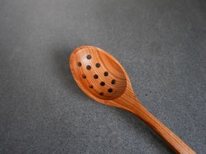 Ensemble de couverts en bois Earth Touch Spoon avec support, poli à la main, durable, design minimaliste, pour la restauration - Product Image 2
