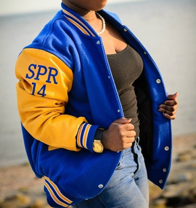 เสื้อแจ็คเก็ตวาร์ซิตี้ Sigma Gamma Rho Sorority ตัวเสื้อทำจากผ้าขนสัตว์ แขนเสื้อทำจากหนัง  ตกแต่งด้วยแพทช์เชนีล  ลายปักแบบเบสบอล ระบายอากาศได้ดี - Product Image 3