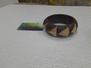 Bracelets de mode personnalisés en osier faits à la main élégants les plus vendus pour femmes et filles à prix compétitif par Unique Craft India - Product Image 2