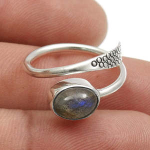 Factory Price <b>Adjustable</b> Design <b>Rings</b> Oxidized With Oval Cut Labradorite Gemstone 925 Sterling Silver Made Handmade Boho <b>Ring</b> - Product Image 4