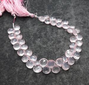 Bracelet de pierres de quartz rose naturel facettées en forme de cœur, 8 pouces, taille 8-9 mm, pierres précieuses de quartz rose, provenant d'un grossiste indien. - Product Image 2