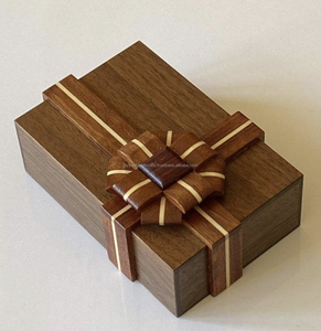 Nouvelle boîte en bois de stockage personnalisée en bois boîte-cadeau de téléphone portable en bois massif de noyer d'Inde - Product Image 6