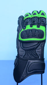 Guantes de Motociclista Negros y Verdes de Alta Calidad con Protección Integrada en los Nudillos, Diseño Transpirable y Ventilado para Deportes al Aire Libre y Motociclismo - Product Image 3