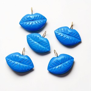 Colgante de Cristal Tallado en Forma de Labios Azul Turquesa con Diamantes de Imitación, Oro y Plata 925 para Fabricación de Joyas DIY, Collares y Pendientes - Product Image 1