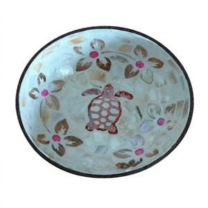 Vente en gros de bols en noix de coco gravés de qualité supérieure, modernes, uniques, artisanaux, polis, durables, écologiques, haut de gamme - Product Image 1