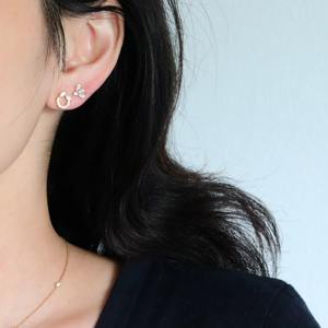 Pendientes de botón de oro rosa macizo de 14K con diamantes cultivados en laboratorio, diseño de mariposa, corte marquesa, triple racimo, para cartílago/concha, joyería para fiesta de compromiso - Product Image 5