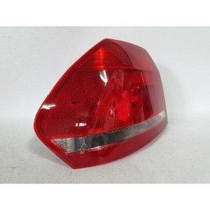 Luz Trasera Izquierda Usada para Passat 561945095G - Product Image 2