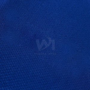 Uniforme de football sur mesure de haute qualité, design personnalisé, séchage rapide, respirant, léger, en vente en ligne - Product Image 3